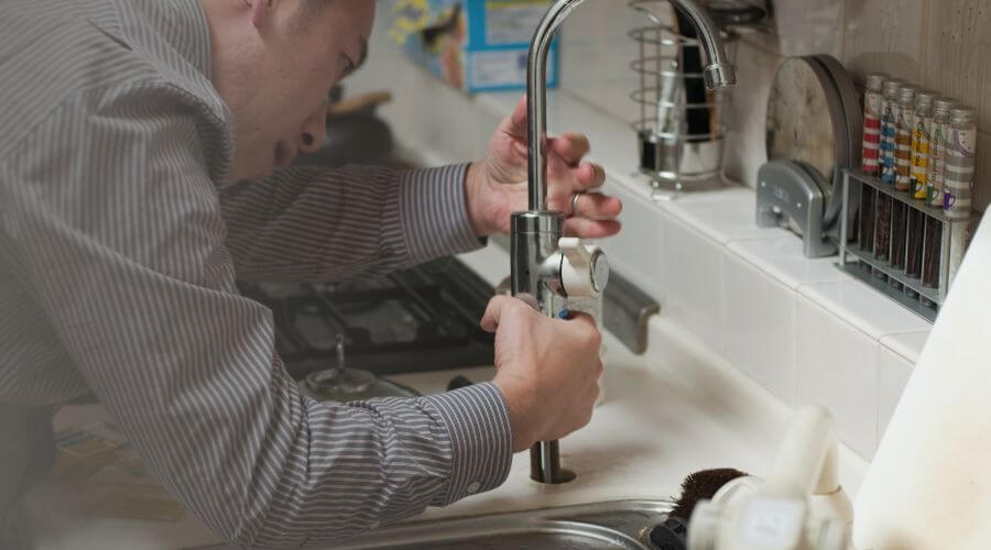 Local water heater installation in Holts Summit, MO